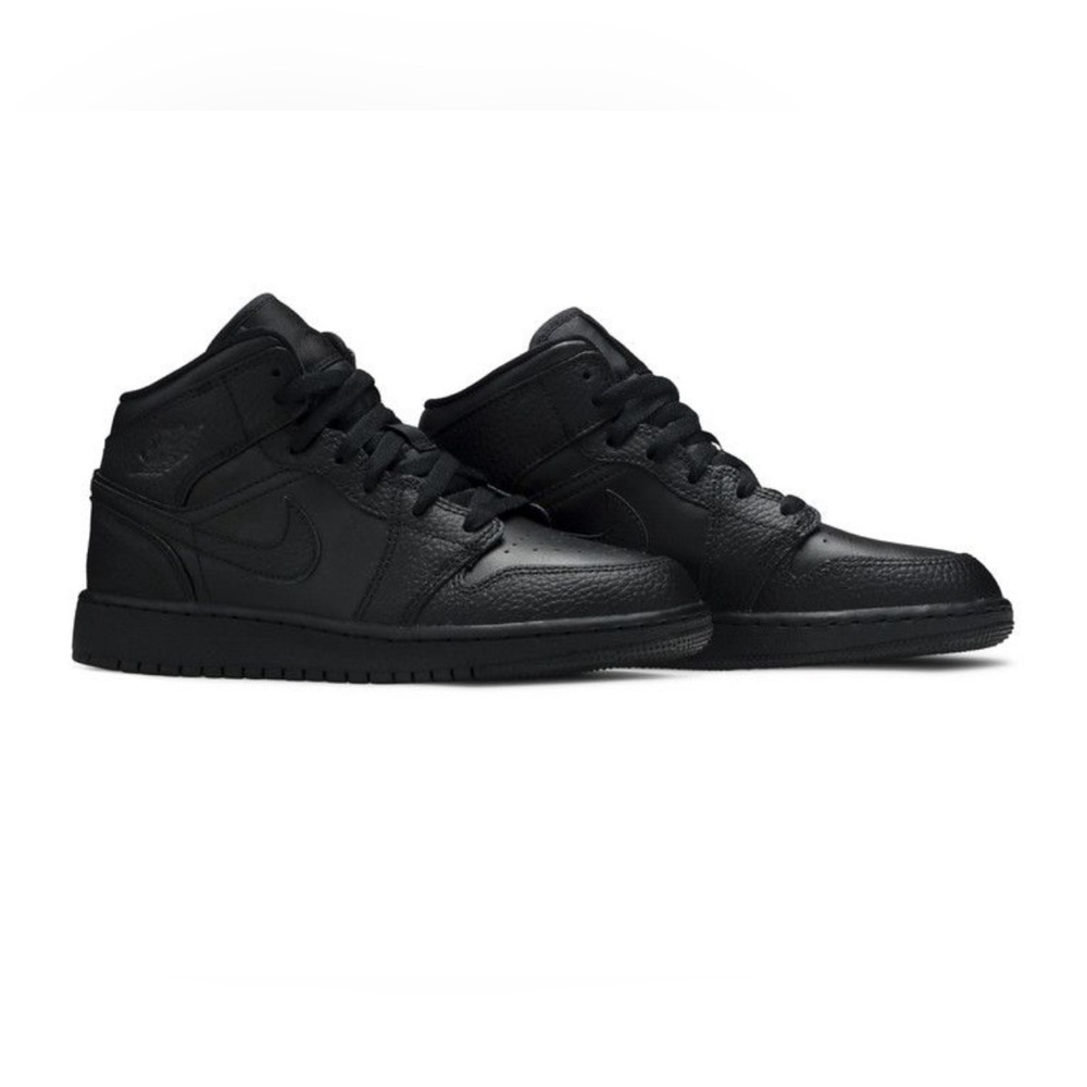 AIR JORDAN 1 MID (GS)
BLACK/BLACK-BLACK